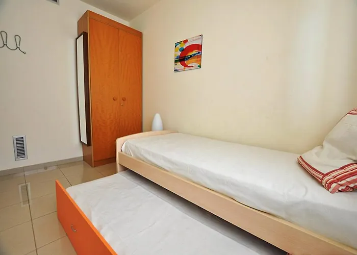1008 Mileni 2 - Apivend Immo Apartmán *